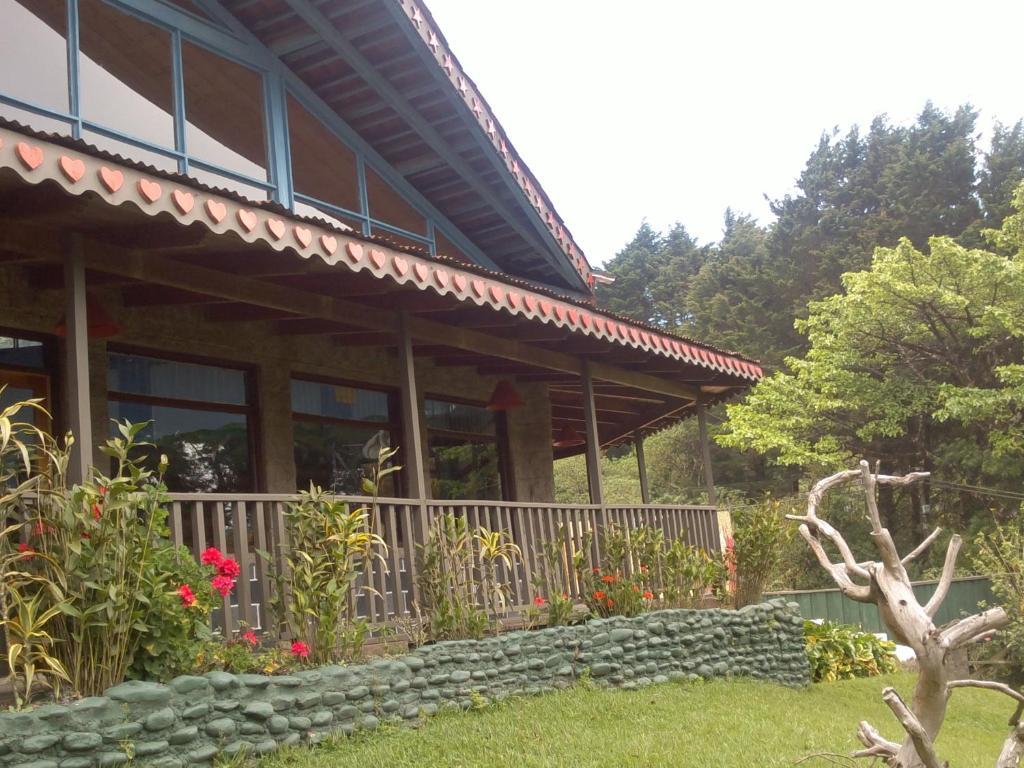 Hostel Villa Verde Monteverde Eksteriør billede