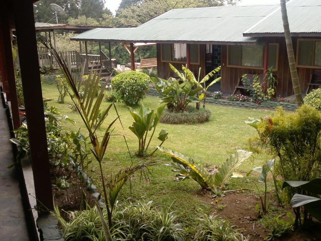 Hostel Villa Verde Monteverde Eksteriør billede